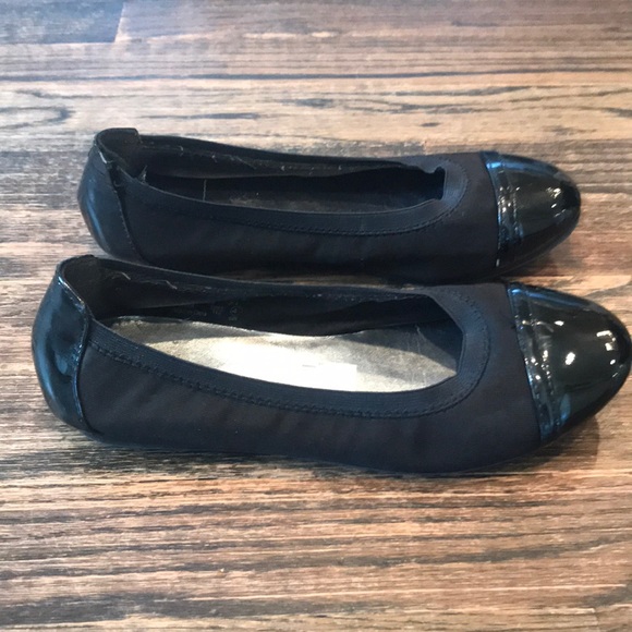 HOST PICK 💫 GIRLS AMERICAN EAGLE OUTFITTERS DRESS SHOES - Picture 3 of 7